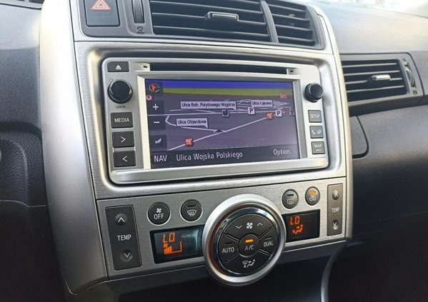 Toyota Verso cena 39900 przebieg: 168364, rok produkcji 2011 z Krynki małe 92